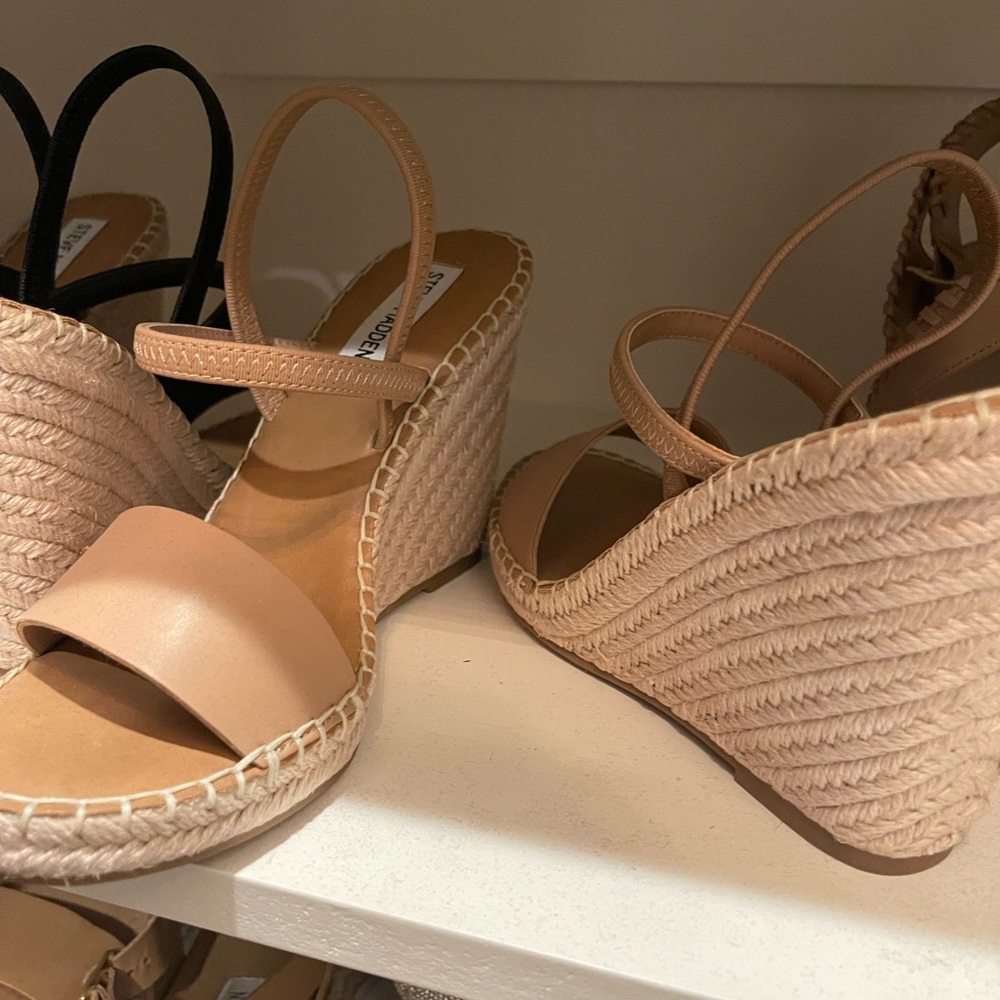 Steve Madden wedges